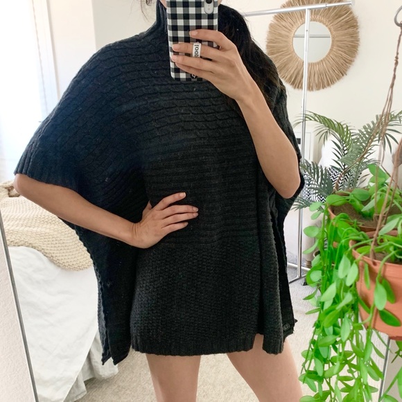 H&M Charcoal Gray Wool Blend Chunky Cable Knit Sweater Poncho Small - Picture 3 of 14